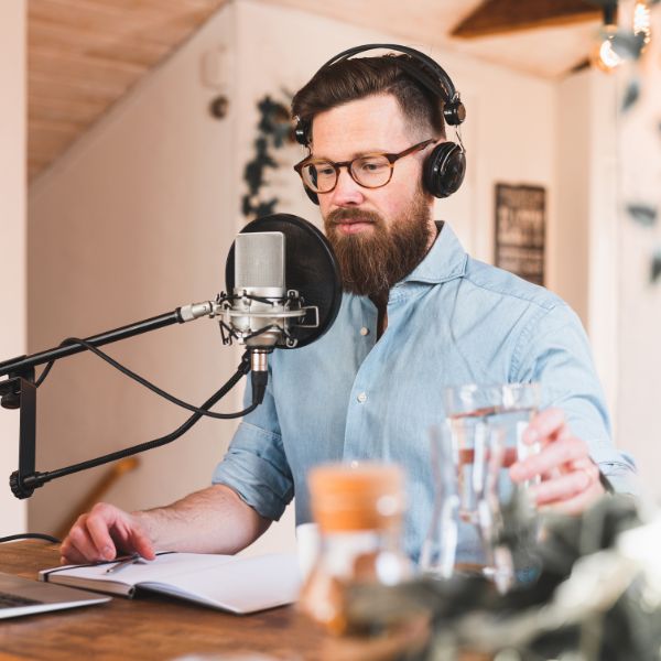 Piosenka na rocznicę – wyjątkowa dedykacja